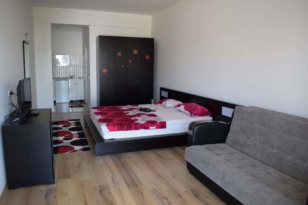 Leli Apartments 乌尔齐尼 外观 照片